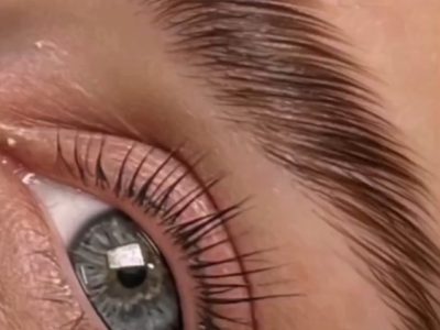 augenbrauenfärben augenbrauenformen profi augenbrauenfadentechnik NUR KOSMETIK FREIBURG Augenbrauen wimpernlifting lifting beauty studio